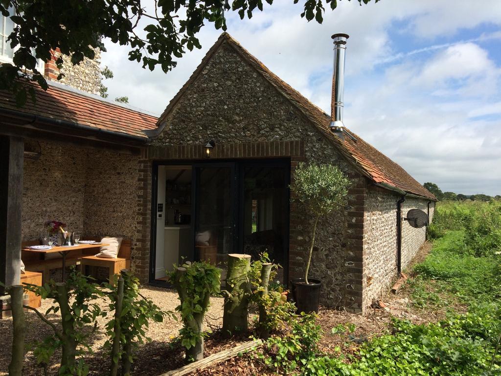 Shepherds Barn West Dean Екстериор снимка